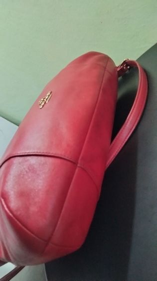 กระเป๋า Coach สีแดง  รูปที่ 11