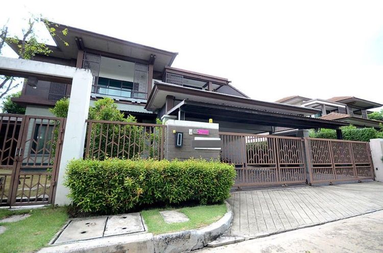 Sansiri มีบางส่วน ขาย บ้านเดี่ยวหลังใหญ่ เศรษฐสิริ วัชรพล ถนนสุขาภิบาล 5 - พร้อมอยู่ หลังมุม  รูปที่ 2