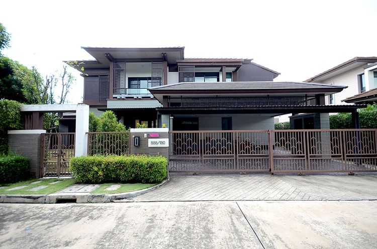 ขาย บ้านเดี่ยวหลังใหญ่ เศรษฐสิริ วัชรพล ถนนสุขาภิบาล 5 - พร้อมอยู่ หลังมุม