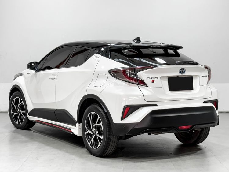 Toyota C-HR 2019 1.8 HV Hi Utility-car ไฮบริด เกียร์อัตโนมัติ ขาว รูปที่ 4