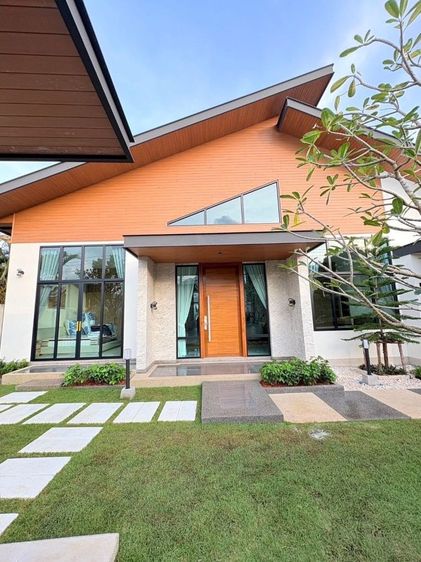 ตกแต่งครบ ขายบ้านพลูวิลล่าชั้นเดียว ซ.พัฒนา ( ใสยวน ) บ้านสวยพร้อมอยู่ ใกล้หาดราไวย์ ภูเก็ต รูปที่ 2