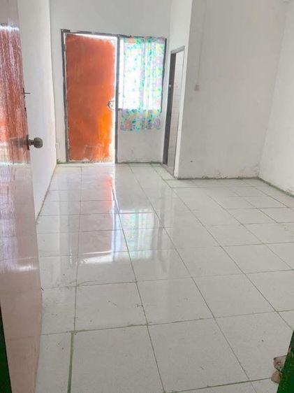 ห้องไห้เช่า