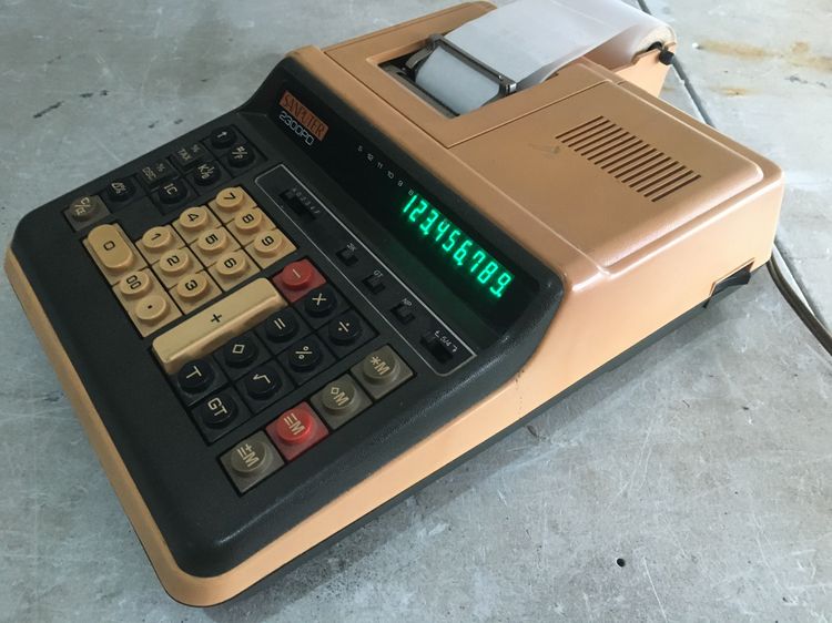 เครื่องคิดเลขวินเทจ ยุค 80 รูปที่ 2