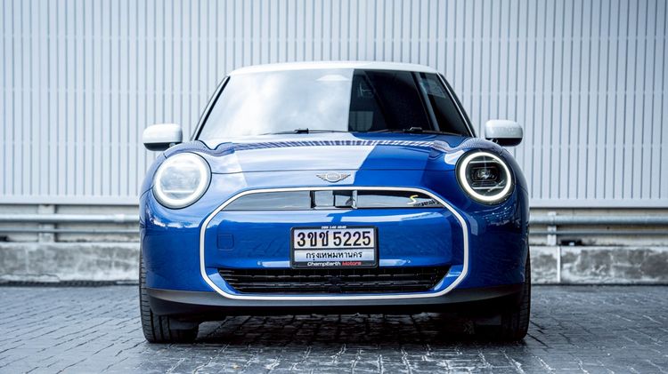 Mini COOPER 2024 รุ่นย่อยอื่นๆ Sedan ไฟฟ้า ไม่ติดแก๊ส เกียร์อัตโนมัติ น้ำเงิน รูปที่ 2