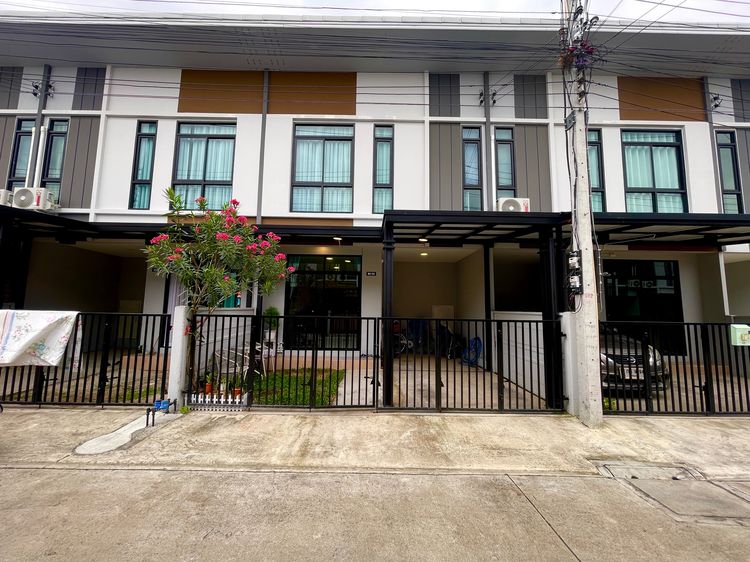 อื่นๆ มีบางส่วน 2025 ขายด่วน บ้านสวย อยู่แค่ 1 ปี พร้อมอยู่ ไม่ถึง 2 ล้าน รูปที่ 3