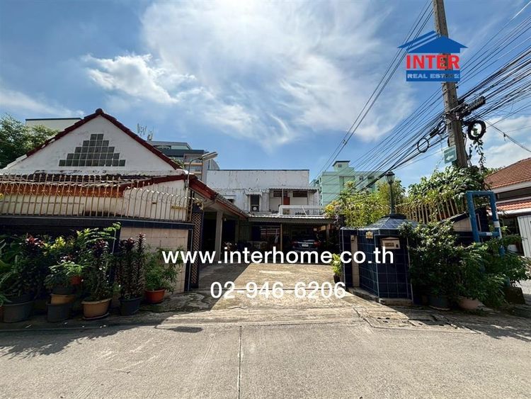 ที่ดิน + บ้านเดี่ยว 2 ชั้น 103 ตร.ว. ที่ดิน + บ้าน ซอยรัชดาภิเษก3 แยก5 ที่ดินหลังสถานทูตจีนถนนรัชดาภิเษก ถนนอโศก-ดินแดง เขตดินแดง กรุงเทพ