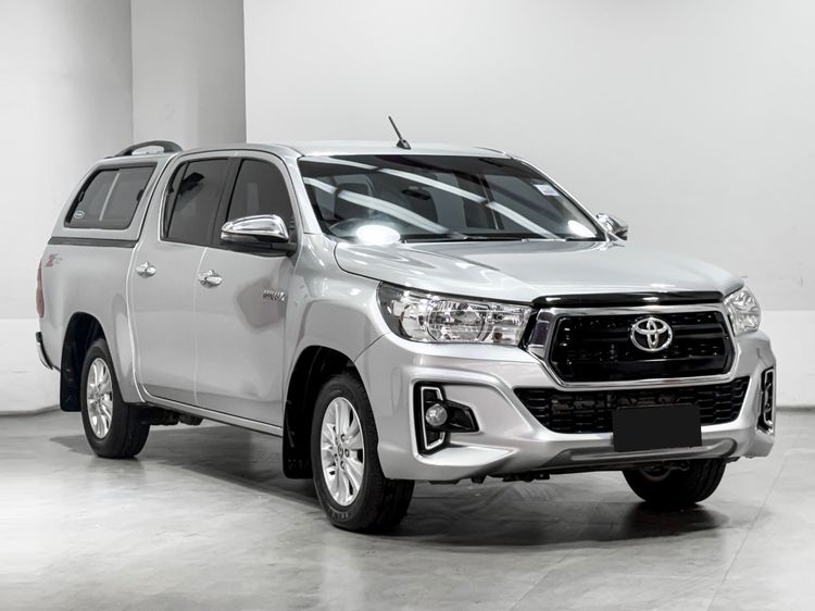 Toyota Hilux Revo 2019 2.4 Z Edition E Pickup ดีเซล เกียร์ธรรมดา บรอนซ์เงิน รูปที่ 3