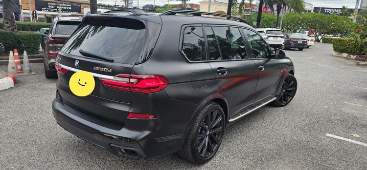 BMW X7 2021 3.0 M50d 4WD Utility-car ดีเซล ไม่ติดแก๊ส เกียร์อัตโนมัติ ดำ รูปที่ 4