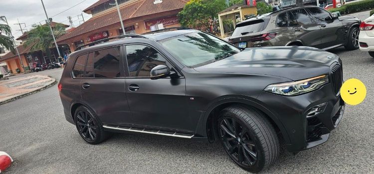 รถ BMW X7 3.0 M50d 4WD สี ดำ