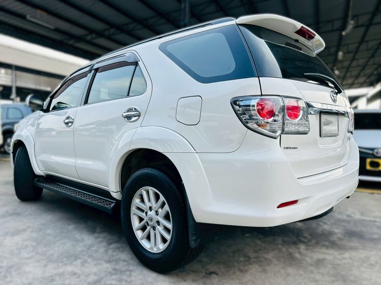 Toyota Fortuner 2014 2.5 V Utility-car ดีเซล ไม่ติดแก๊ส เกียร์อัตโนมัติ ขาว รูปที่ 3