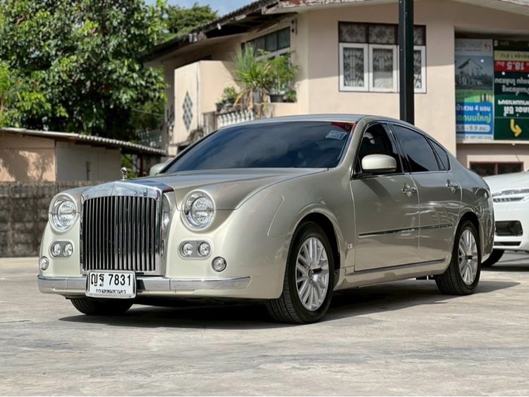 รถ Mitsuoka Galue 2.0 G-XL200 สี น้ำตาล