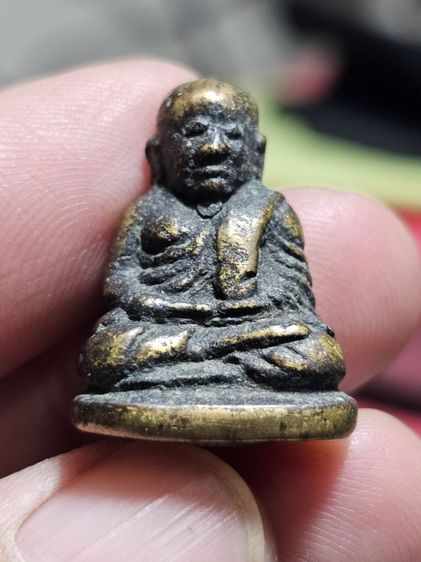 รูปหล่อหลวงพ่อเงิน รูปที่ 12