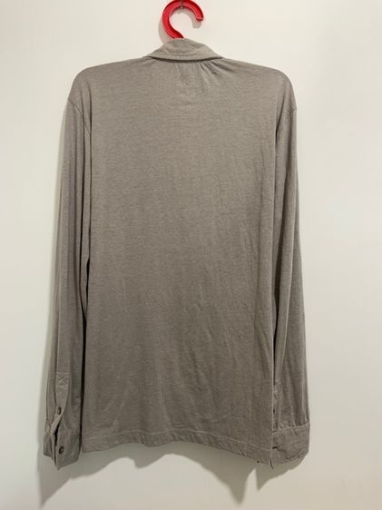 เสื้อเชิ๊ตแขนยาว ARMANI แท้ 💯 size L ขนาด อก 21.5 ยาว 28 นิ้ว สภาพดีมาก ทรงสวย ดีเทลรายละเอียดดี เนื้อผ้าดีมาก หายากน่าสะสมครับ รูปที่ 6