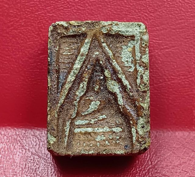 พระผงของขวัญหลวงพ่อสดวัดปากน้ำภาษีเจริญ