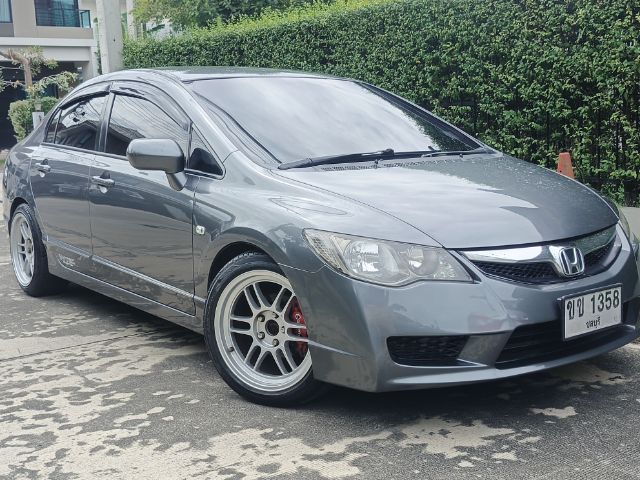 Honda Civic 2011 1.8 S i-VTEC Sedan เบนซิน เกียร์อัตโนมัติ เทา