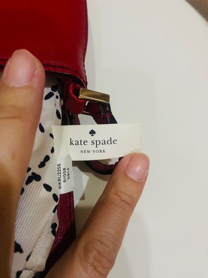  กระเป๋าสะพายข้าง แท้ 💯Kate Spade New York รุ่น Newbury Lane Sally สีแดง  รูปที่ 11