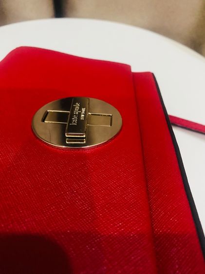  กระเป๋าสะพายข้าง แท้ 💯Kate Spade New York รุ่น Newbury Lane Sally สีแดง  รูปที่ 13
