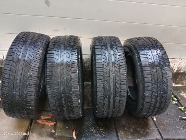 ยาง 4 เส้น 265-65R17 BF Goodrich ปี 2021 สภาพสวย