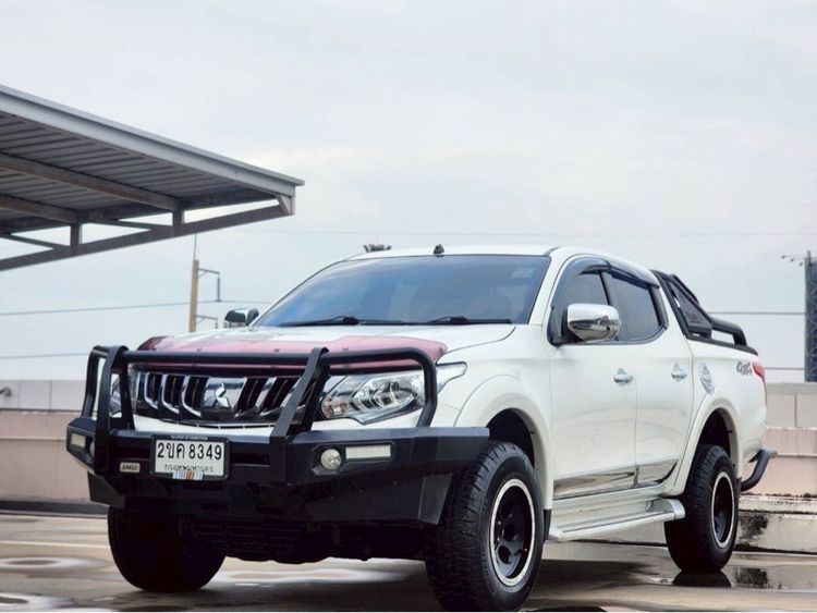 Mitsubishi Triton 2017 2.4 4WD Ultra Pickup ดีเซล ไม่ติดแก๊ส เกียร์อัตโนมัติ เทา รูปที่ 3