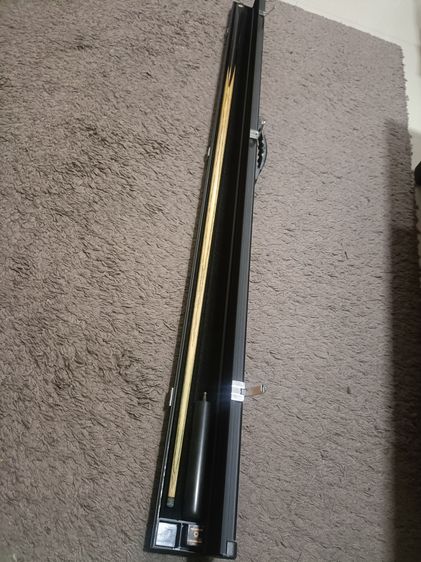 ไม้คิวสนุ๊กเกอร์ snooker cue ไม้ท่อนเดียวพร้อมกล่องใส่ไม้