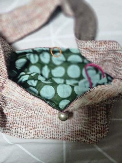 กระเป๋าสะพายผ้างานด้น รูปที่ 2