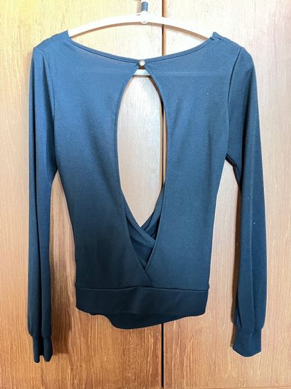 เสื้อดำเซ็กซี่ เปิดหลัง ผ้าทิ้ง ใส่สบาย โละขายถูกมาก รูปที่ 2