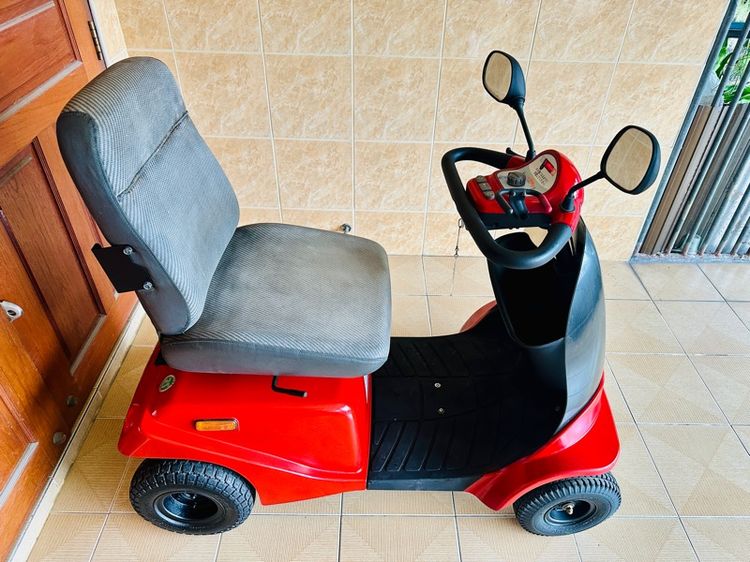 ขายถูกรถไฟฟ้า 4 ล้อ YAMAHA สำหรับผู้สูงอายุ ผู้พิการ รูปที่ 2