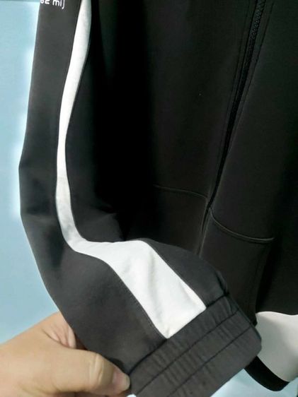 เสื้อกันหนาว size l มือสอง สำหรับหญิงชาย