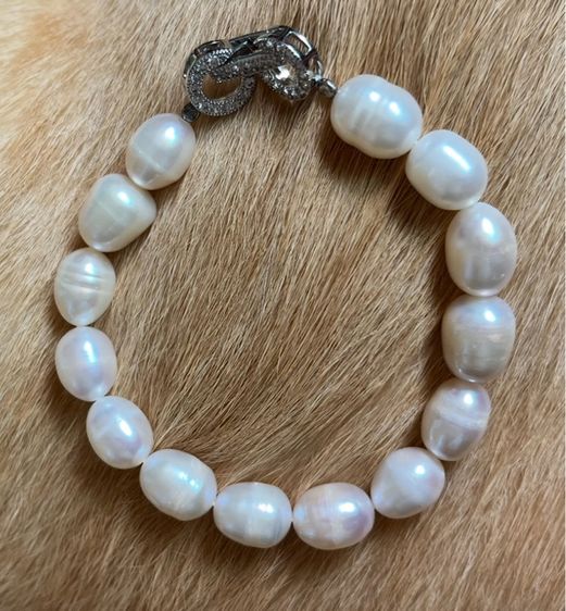 สร้อยข้อมือมุกน้ำจืดแท้  อินฟินิตี้ เพชรcz 