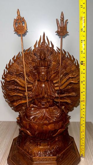 อื่นๆ เจ้าแม่กวนอิมพันมือ เนื้อไม้หอมนำเข้ามานานเก๋บสะสมไว้พร้อมส่งต่อ