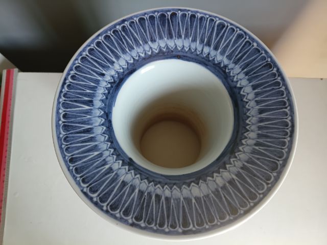 เซรามิคเก่า แจกันลายครามเก่า