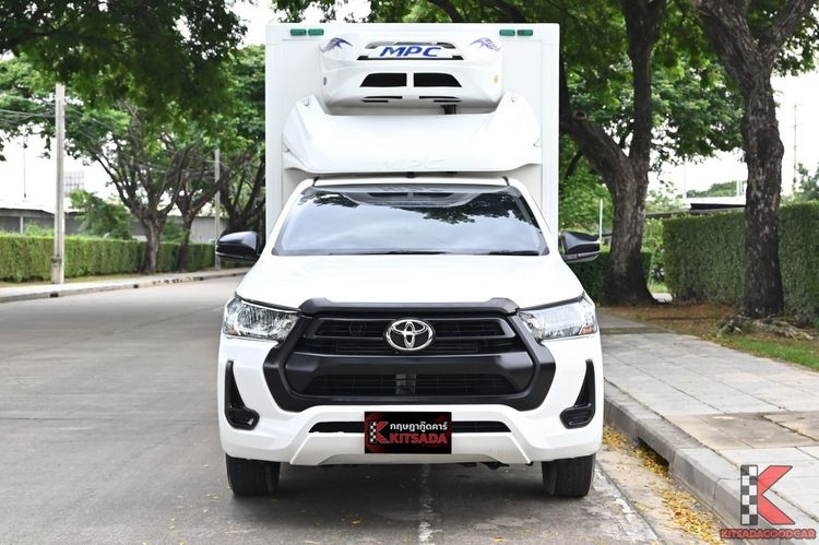 Toyota Hilux Revo 2023 2.4 Entry Pickup ดีเซล ไม่ติดแก๊ส เกียร์ธรรมดา ขาว รูปที่ 2