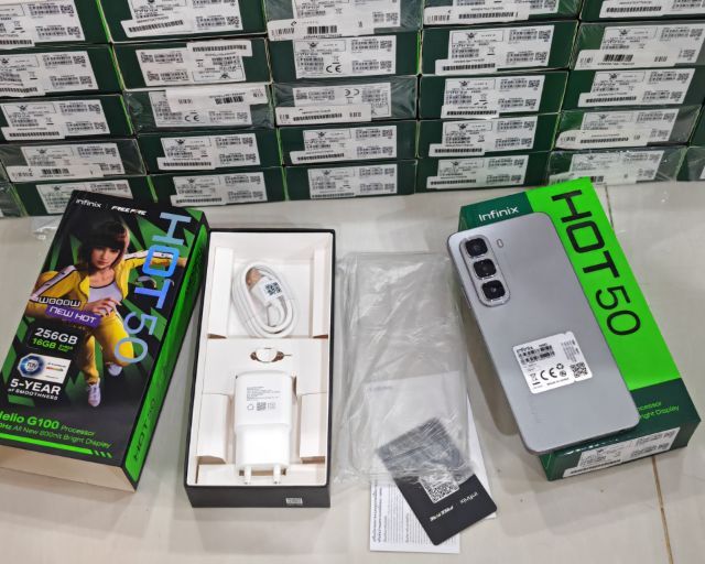 Infinix Hot50 Ram8 Rom256 มือสอง สภาพสวย รูปที่ 3