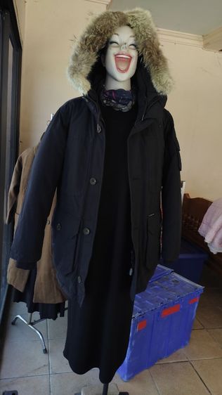 เสื้อกันหนาวติดลบ เสื้อกันหนาวหมวกเฟอร์ เสื้อกันหนาวBIKE REPAIR SHOP เสื้อกันหนาวเกาหลี เสื้อกันหนาวสีดำ รูปที่ 4