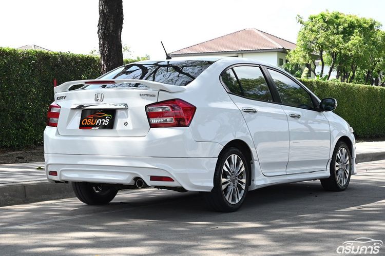Honda City 2013 1.5 Sv i-VTEC Sedan เบนซิน ไม่ติดแก๊ส เกียร์อัตโนมัติ ขาว รูปที่ 3