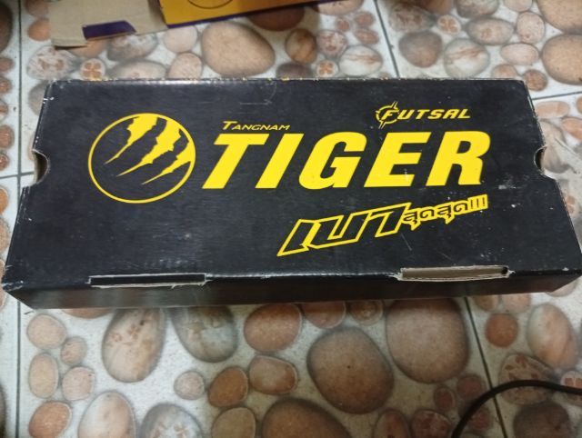 รองเท้านักเรียน เบอร์32  2คู่ รูปที่ 4