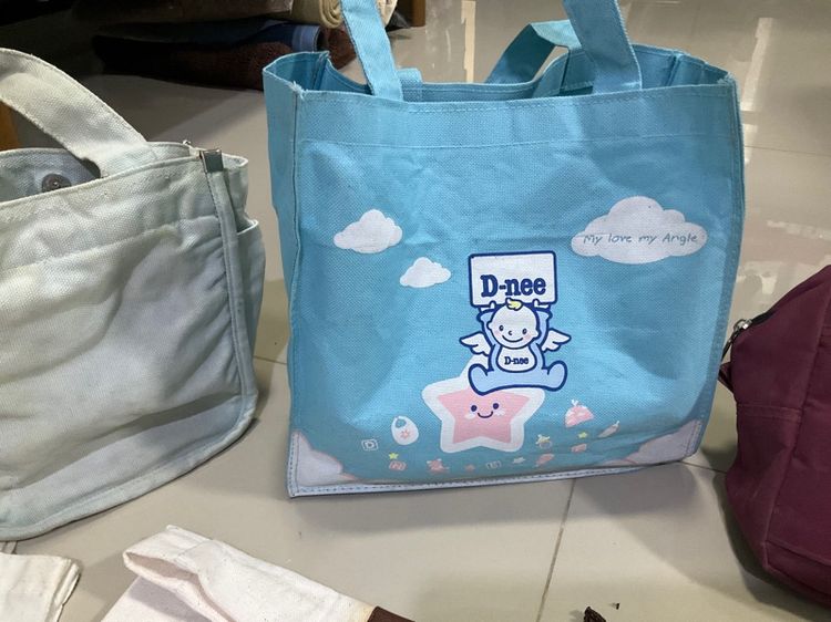 บริจาคกระเป๋าและถุงผ้าทั้งหมด 15 ใบ รูปที่ 4