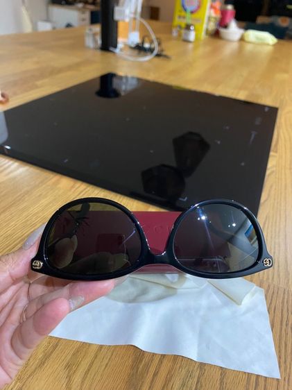 แว่นตากันแดด Gucci  รูปที่ 4