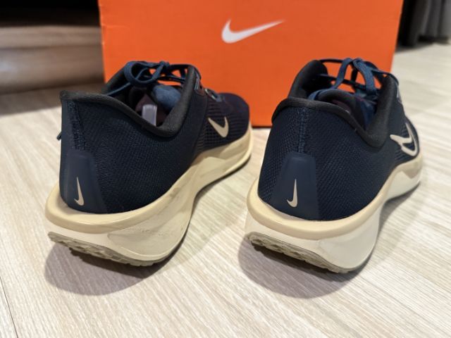 รองเท้าวิ่ง NIKE QUEST 6 รูปที่ 3