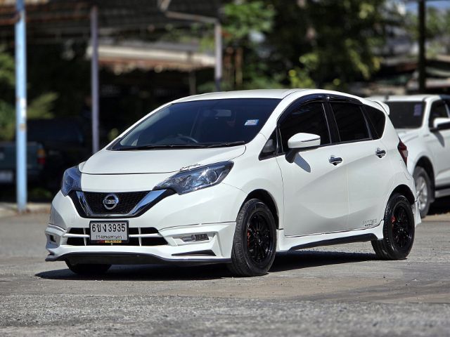รถ Nissan Note 1.2 VL สี ขาว