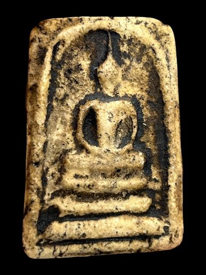 พระสมเด็จวัดระฆังพิมพ์ใหญ่กลุ่มรักน้ำเกลี้ยง(014)