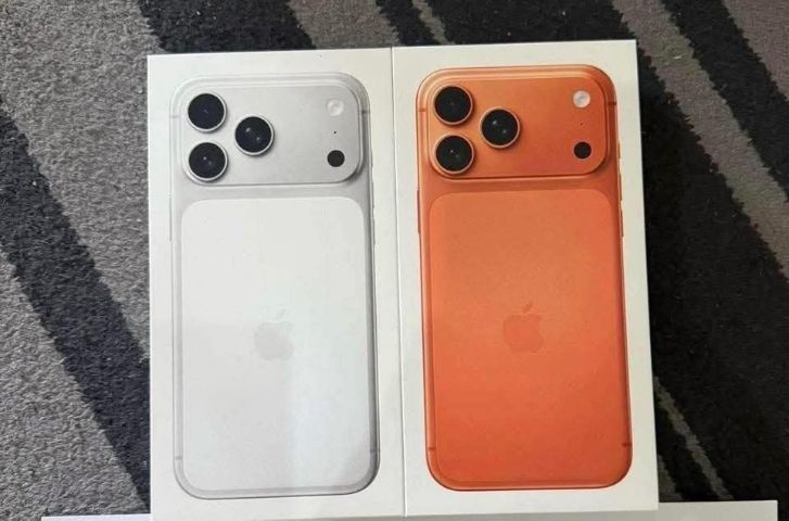 iPhone 17 Pro สีส้ม,สีขาว 512GB