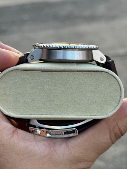 Oris Aquis Date รูปที่ 6