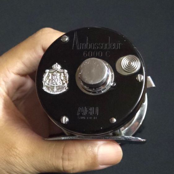 ตกปลา รอก Abu Garcia ambassadeur 6000C