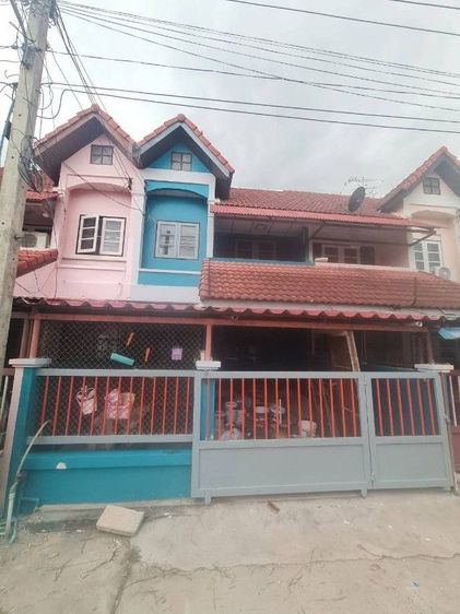 บ้านทาวน์เฮ้าส์ 2 ชั้น ทำเลดี