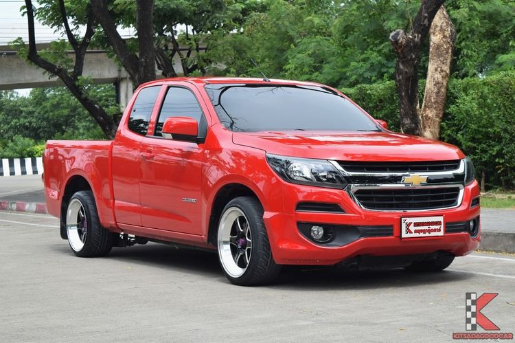 รถ Chevrolet Colorado 2.5 LT สี แดง