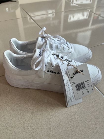 Adidas 3MC Originals Size UK5.50 US6 CHN235 JP240 สภาพใหม่เดิมไม่เคยใส่ลงพื้นพร้อมใช้
