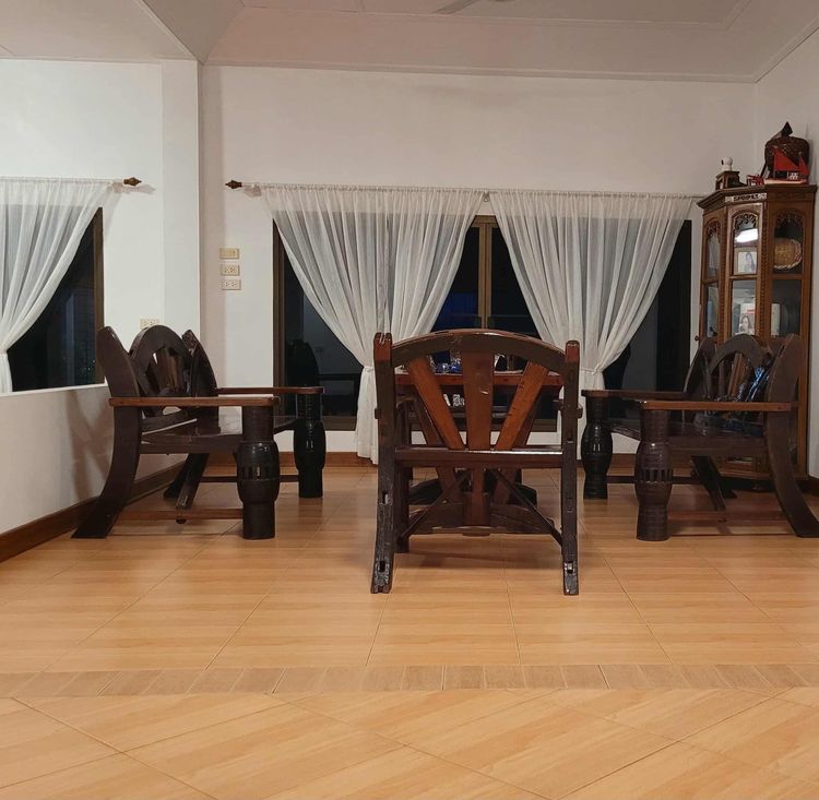 ล้อเกวียนเก่าโบราณ ไม้ประดู่ รูปที่ 4