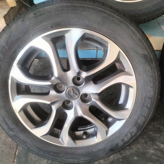 ยางพร้อมแม็กสภาพดีไม่บวมไม่ปะ เดิมติดรถขนาด18560R16 รูปที่ 7