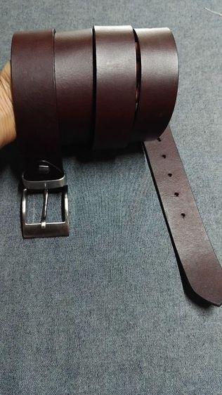 เข็มขัดหนังวินเทจแบรนด์ หนังนิ่มสวยเอว50-59.5 กว้าง1.5 ยาวรวมหัว67
สภาพสวยตามการใช้งาน รูปที่ 2